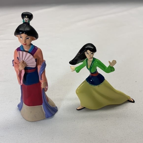 Disney Princess Figurines - Lot of 7 - Picture 6 of 11